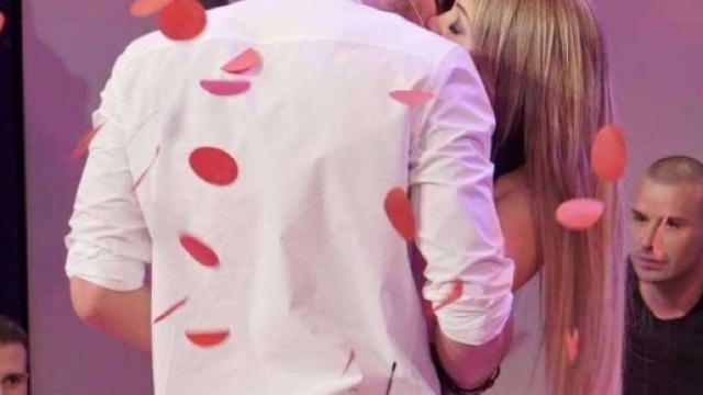 Uomini e Donne anticipazioni: Riccardo e Camilla