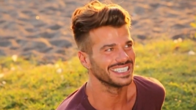 Trono gay Uomini e Donne - fonte: http://www.igossipparitv.com/