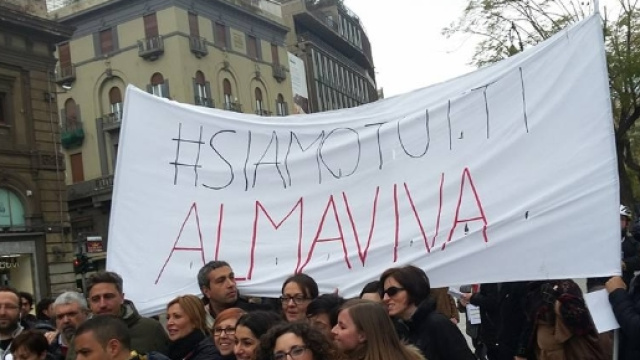 Almaviva, continua la protesta dei lavoratori: indetti due giorni ... - palermomania.it