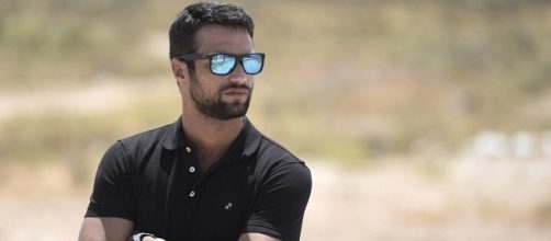 MYHYV: Anabel Fern&aacute;ndez y Jes&uacute;s Castro la l&iacute;an en un restaurante de Barcelona