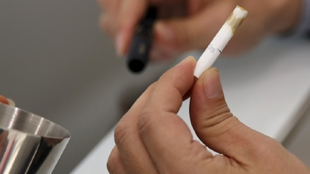 Il tabacco non brucia ma viene "svapato" nelle nuove sigarette in commercio.
