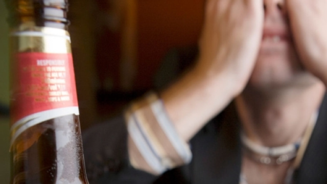 Alcolismo Sintomi - I Sintomi dell'Alcolismo - alcoldipendenza.com