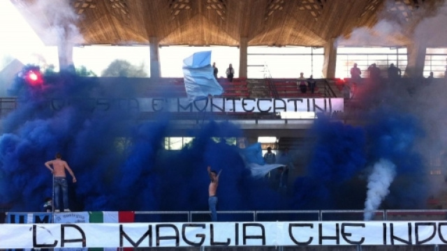 Gli Ultras di Montecatini lasciano tutti senza parole