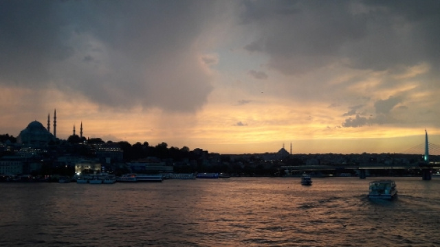 R&eacute;veillon #Istanbul - Image Pixabay