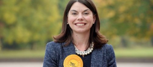 Lib Dem's Sarah Olney claims shock victory in Richmond Park by ... - yahoo.com