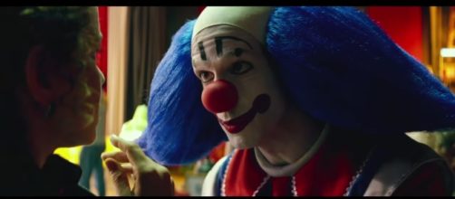 Palha&ccedil;o Bozo &eacute; o mote do filme Bingo - O rei das manh&atilde;s (Foto: Divulga&ccedil;&atilde;o Warner)