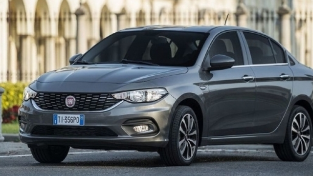 Nuova Fiat Tipo, primo contatto su strada - Corriere dello Sport - corrieredellosport.it