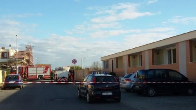 via Praga a Ladispoli transennata per la fuga di gas