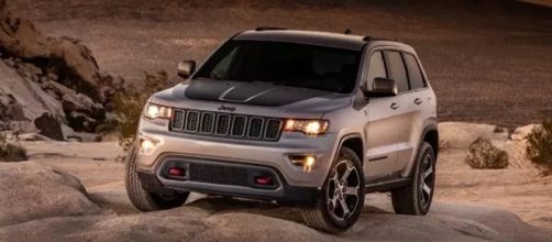 O Jeep Cherokee, que tamb&eacute;m &eacute; vendido no Brasil, &eacute; o l&iacute;der de vendas entre os utilit&aacute;rios esportivos
