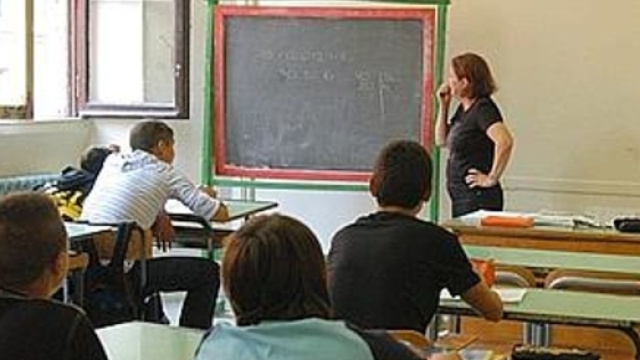Scuola, ore a disposizione dei docenti: ecco cosa dice la normativa
