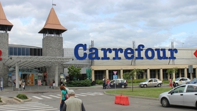 Carrefour uses iBeacons to guide & inform in-store customers - onyxbeacon.com