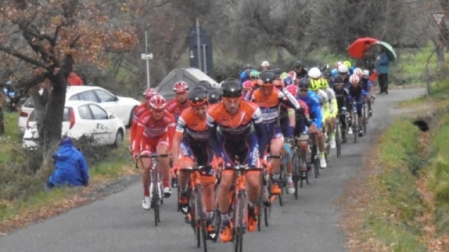 Il Gp Costa degli Etruschi, corsa d'apertura del ciclismo italiano