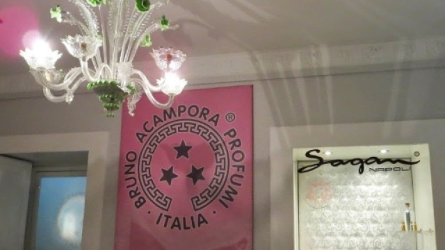 Il profumo pi&ugrave; sexy al mondo &egrave; napoletano: 'Musc' di Acampora