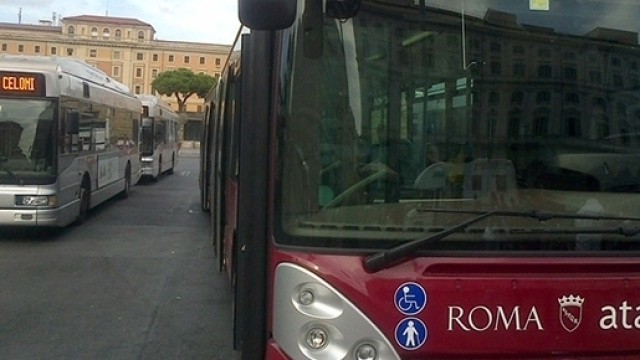 Programma trasporti pubblici Atac per Natale e Capodanno.