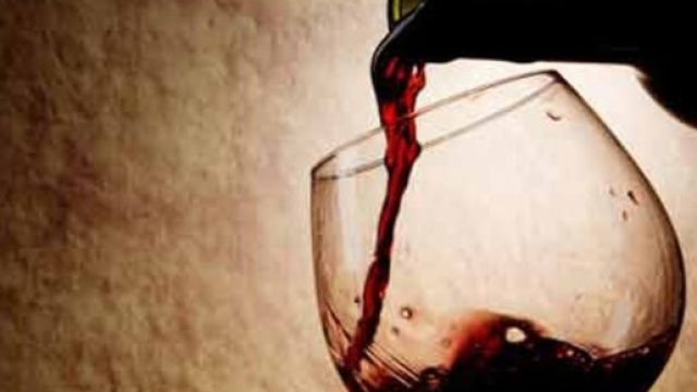 Sgominata banda che adulterava il vino - consumatrici.it