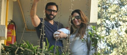 Kareena and Saif bring Taimur home (Panasiabiz.com)