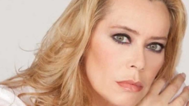 Barbara De Rossi picchiata dall'ex fidanzato