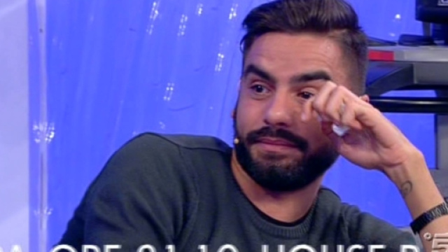 Mario Serpa si commuove a Uomini e Donne