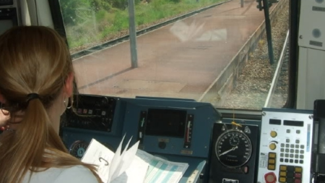 Ferrovie dello Stato assume donne macchiniste: recruiting da gennaio 2017