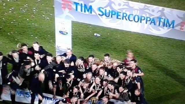 L'incontenibile gioia dei giocatori del Milan