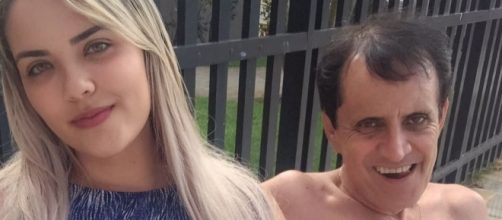 O prefeito Orlandinho de Canind&eacute; e sua namorada 35 anos mais jovem do que ele