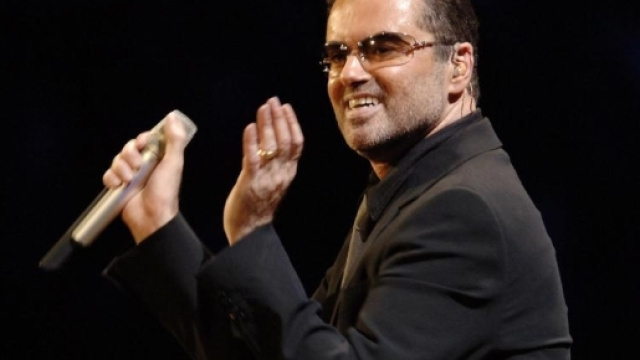 George Michael &egrave; morto a Londra, ex leader degli Wham! aveva 53 anni