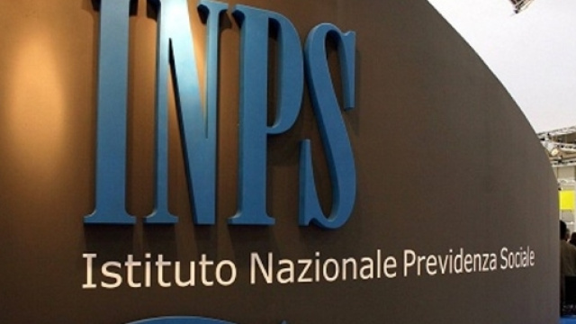 Pensione futura: et&agrave; di uscita e importo per 30enni, 40enni e 50enni.