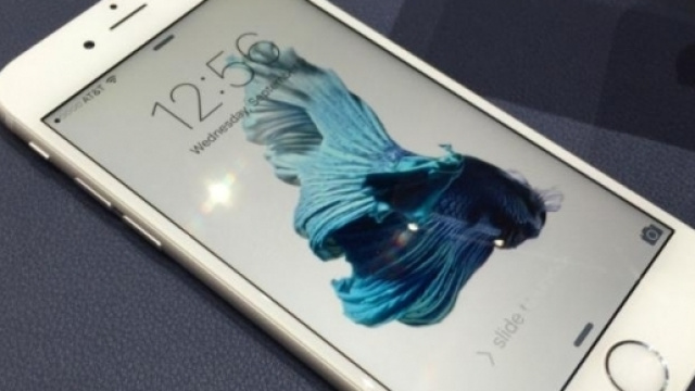 Apple iPhone 7 e Plus: i prezzi pi&ugrave; bassi online