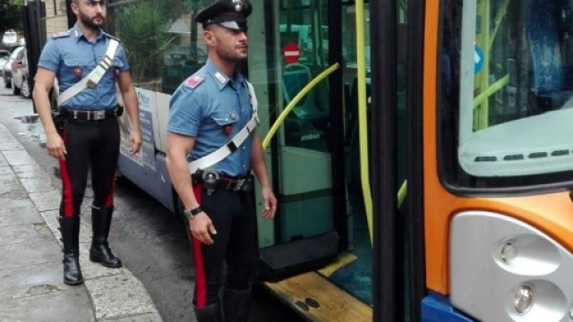 Ennesima aggressione ad un autista di un autobus, questa volta nel bresciano