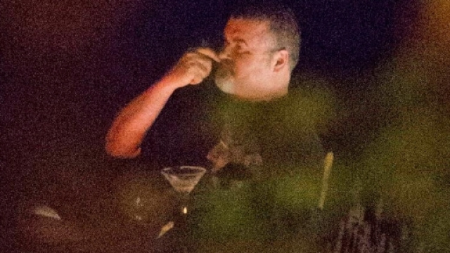 George Michael appesantito e triste al ristorante: foto pubblicate dal Sun