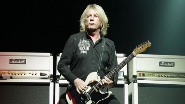 Virgin Radio Italy on Twitter: "In memory of Rick Parfitt ... - twitter.com