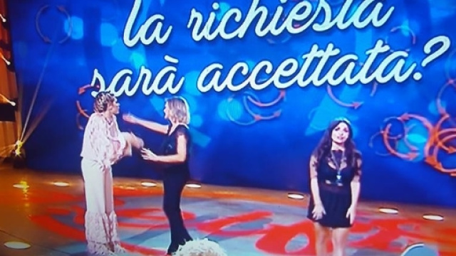 Anticipazioni TV quarta puntata di Selfie Le cose cambiano: altri ... - gentevip.it