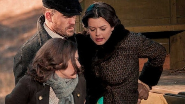 Candela e Sol vengono rapite e costrette a prostituirsi