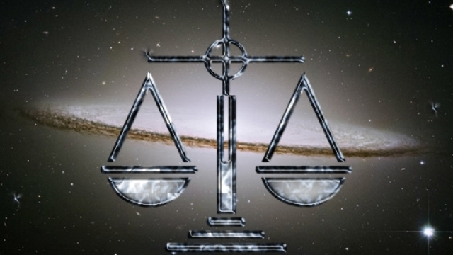 Oroscopo di domani | previsioni zodiacali di sabato 31 dicembre 2016 - Luna in Ariete