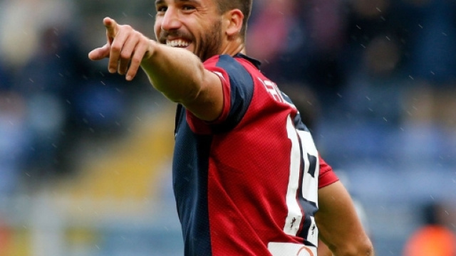 Pavoletti &egrave; un attaccante del Napoli