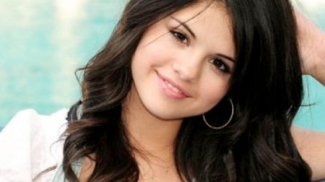 Selena Gomez: dopo Justin Bieber si consola con Hunter Hayes? - gossipetv.com