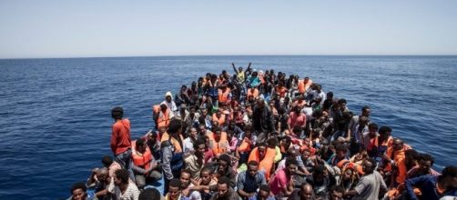 Refugiados mu&ccedil;ulmanos: Twitter &eacute; contra