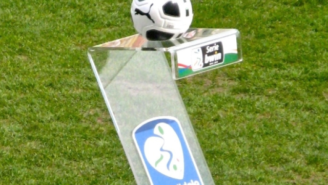 Pallone serie B (it.wikipedia.org)