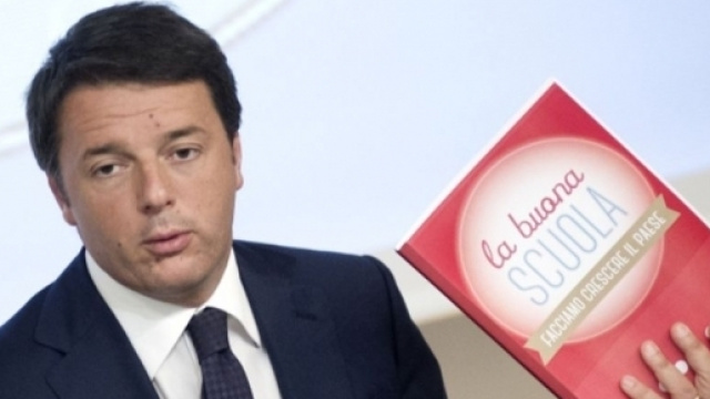 Ultime news scuola, 31 dicembre: Sacconi 'riforme Renzi si stanno sciogliendo come neve al sole'