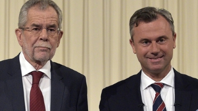 I due candidati alla presidenza dell'Austria, Alexander Van der Bellen e Norbert Hofer