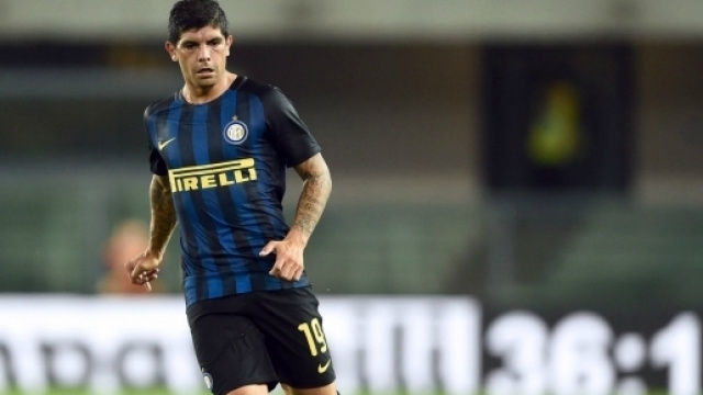 Inter, super offerta del Barcellona per Banega