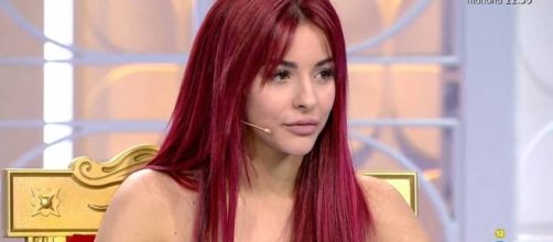 Rym en el trono de MYHYV despu&eacute;s de haber sido una muy buena pretendienta