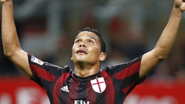 AC Milan striker Carlos Bacca rejects West Ham after &pound;26m deal ... - 101greatgoals.com