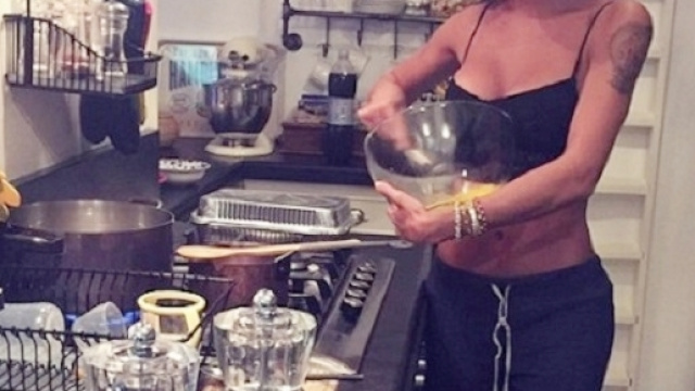 Belen preferisce cibi sani ai quali abbina tanta palestra.