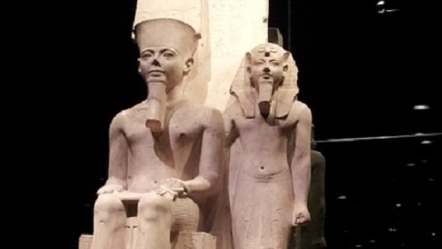 La mummia di Nefertari nel museo egizio di Torino