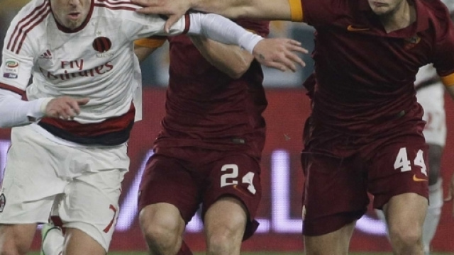 Roma - Milan, la supersfida, chi vince &egrave; l'anti-Juve