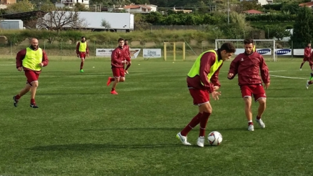 Un allenamento della Reggina (Foto d'archivio)