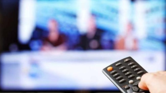 Cosa guardare stasera in tv? Palinsesto Rai e Mediaset