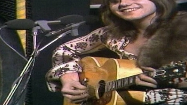 Greg Lake durante "Pictures at an exhibition".