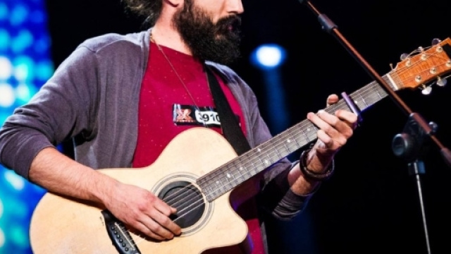 X Factor 2016, Andrea eliminato ad un solo passo dalla finale.
